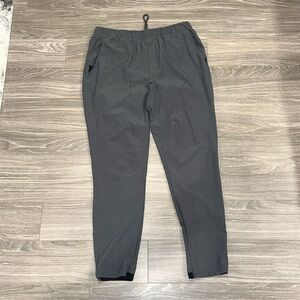 Adidas aeroready wind pants. Size L. NWT